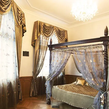 Art Celakovskeho Sady Apartment *
